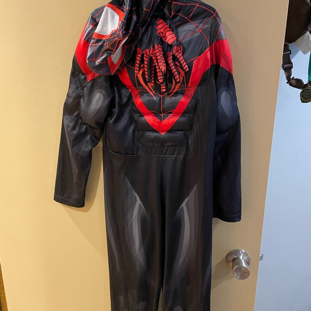 Disney store Spider Man Kids Costume - Black and Red